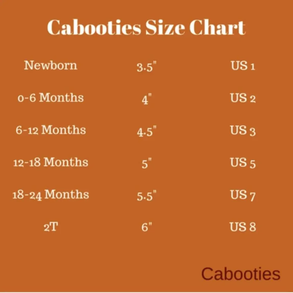 NWT Cabooties Handmade Baby Booties 0-6m